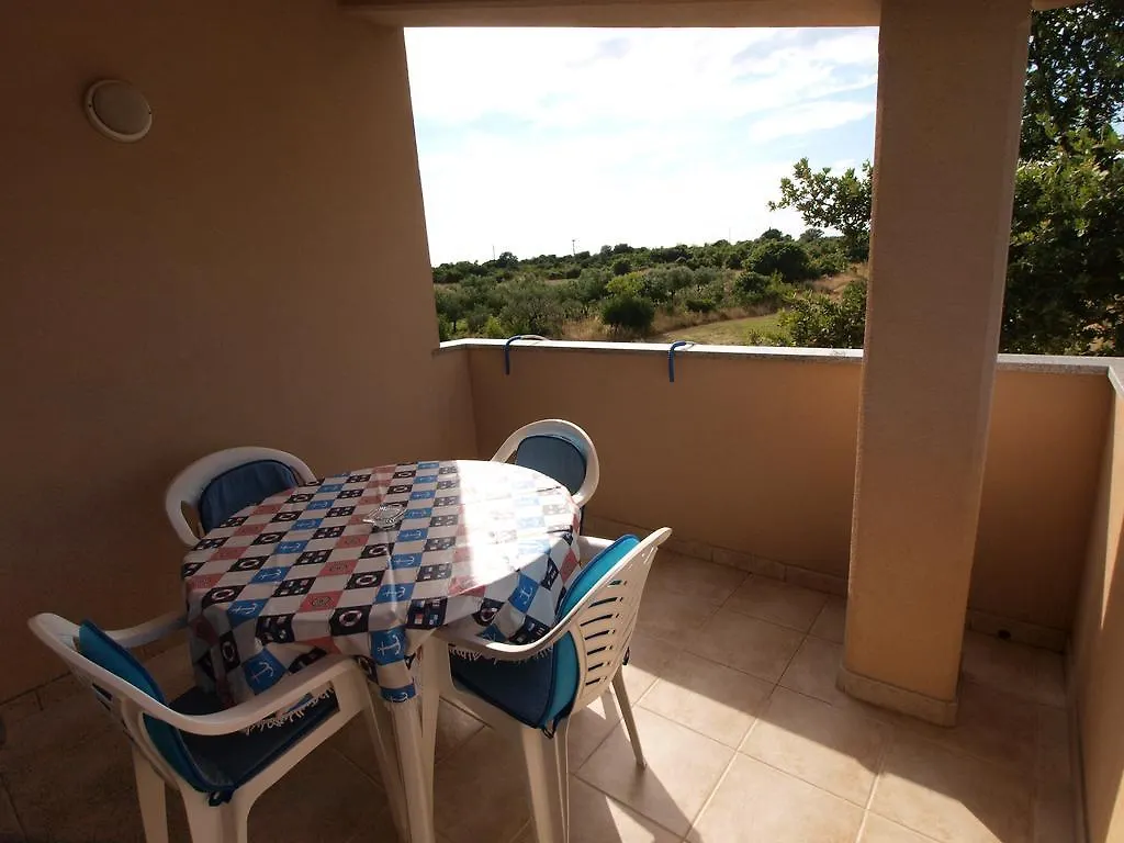 Apartments Jere 719 Pula 0*,
