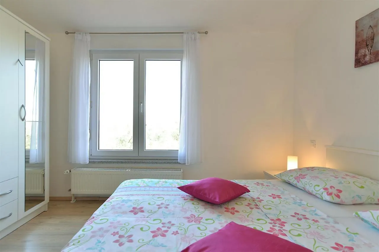 Apartments Jere 719 Pula